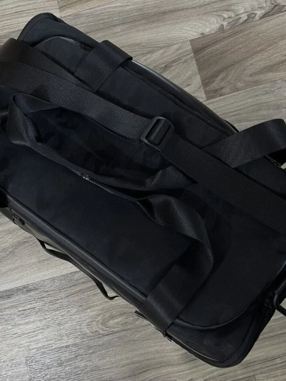 Lululemon More Miles Duffel 40L D Zip Crossbody - BRAND NEW WITH TAGS